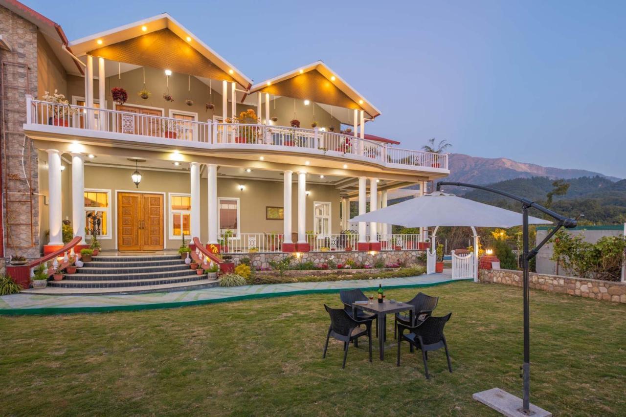 Stayvista At Silveroaks Cottage Ντεχραντούν Εξωτερικό φωτογραφία