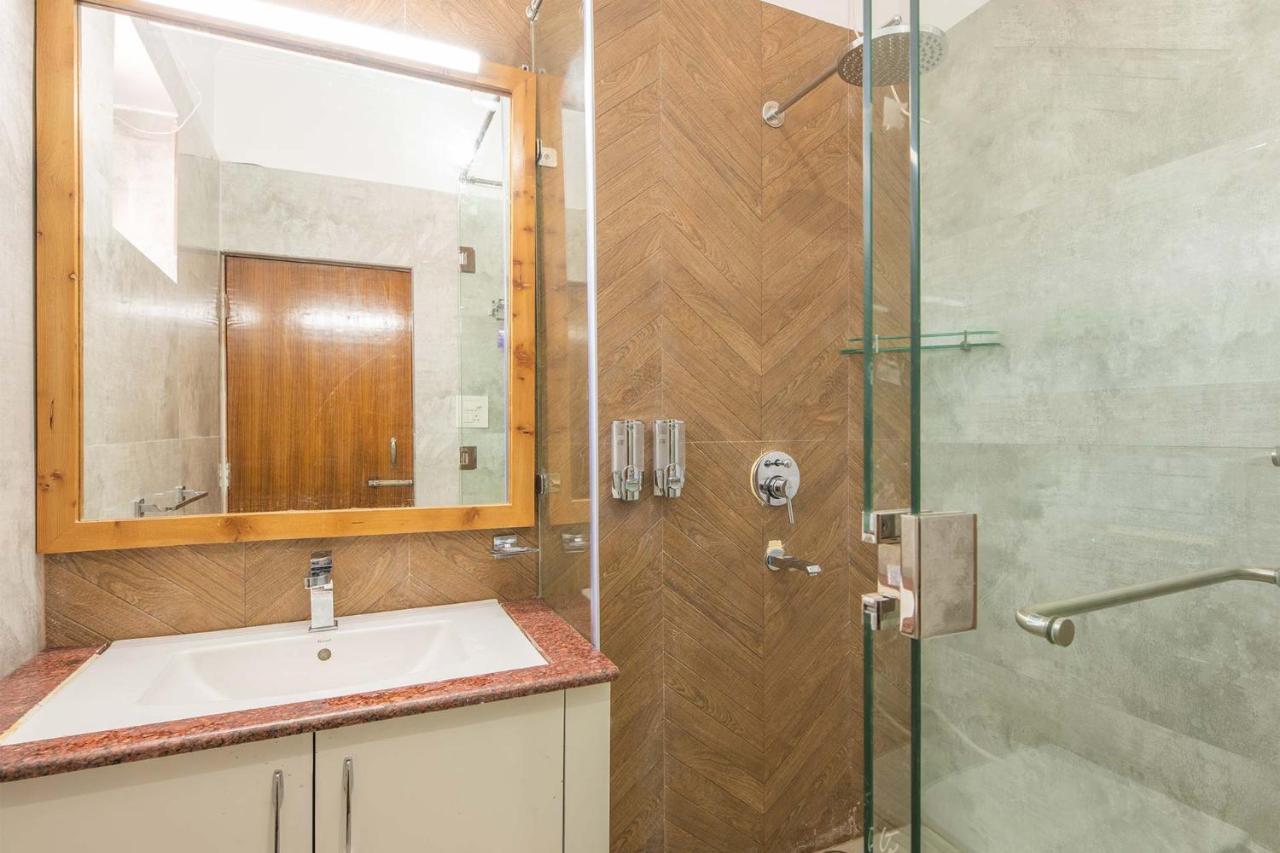 Stayvista At Silveroaks Cottage Ντεχραντούν Εξωτερικό φωτογραφία