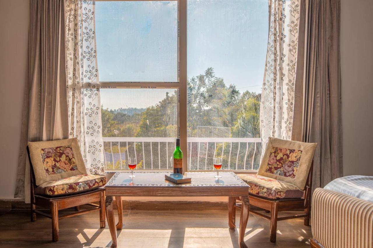 Stayvista At Silveroaks Cottage Ντεχραντούν Εξωτερικό φωτογραφία